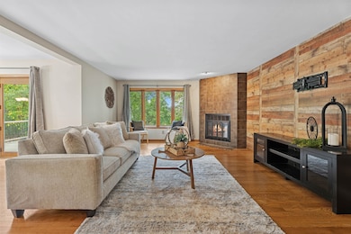 1505 N Bay Highlands Dr unit D1, Green Bay, WI 54311 - photo 2