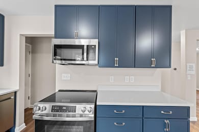 841 N 54th St, Milwaukee, WI 53208 - photo 2