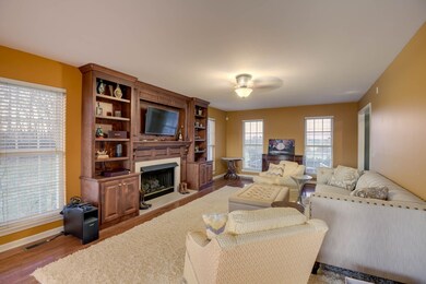 312 Charlie Russell Rd, Shelbyville, TN 37160 - photo 7