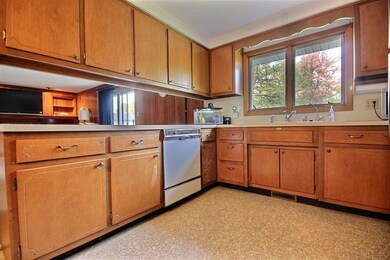 2509 Hunts Ln, Fort Wayne, IN 46819 - photo 5