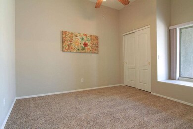 Den/ Bedroom4