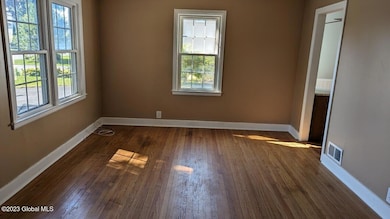 10 Williams Park Rd, Albany, NY 12211 - photo 6