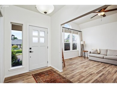 581 SE 9th Ave, Canby, OR 97013 - photo 7