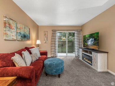 288 E Peach Ln S, Bountiful, UT 84010 - photo 6