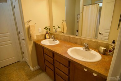 60922 Garrison Dr, Bend, OR 97702 - photo 7