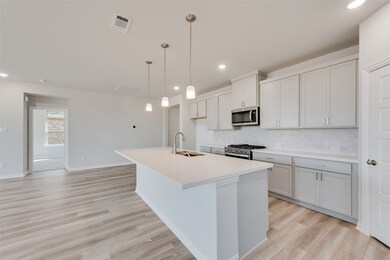 5809 Edward Dr, Aubrey, TX 76227 - photo 5