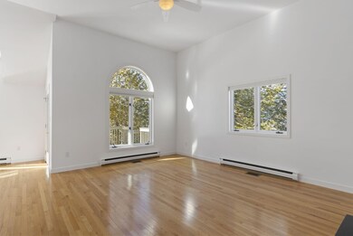 41-web-or-mls-living3