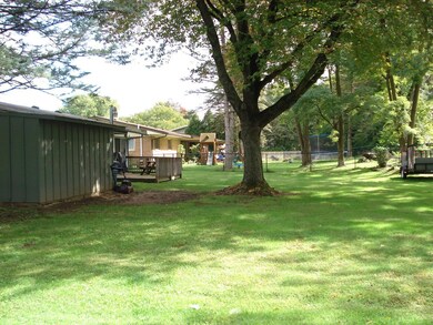 110 Meadow Lark Ln, La Porte, IN 46350 - photo 6