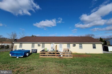 126 Blairton Rd, Martinsburg, WV 25404 - photo 7