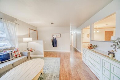 302 Hutchinson Dr, Rolla, MO 65401 - photo 4