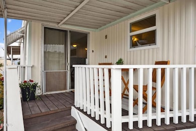 4032 Mockingbird Ln, Oxnard, CA 93033 - photo 4