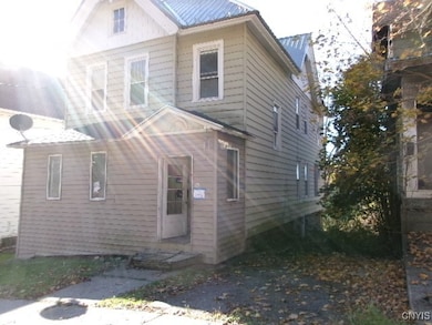 17 Loomis St, Little Falls, NY 13365 - photo 2