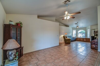 8066 E Dartmouth St, Mesa, AZ 85207 - photo 7