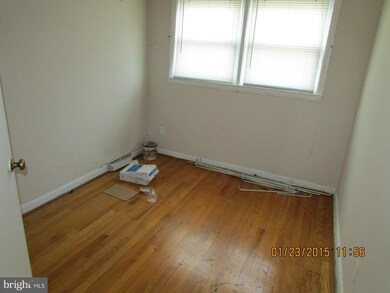 5413 Highridge St, Halethorpe, MD 21227 - photo 4