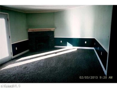 1447 Cloverfield Rd, Asheboro, NC 27205 - photo 5