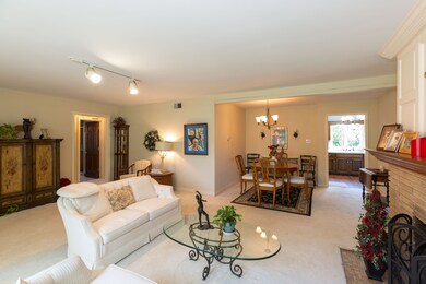 1367 Dartmouth Rd, Flossmoor, IL 60422 - photo 5