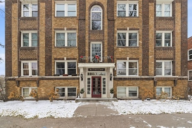 3603 Aldrich Ave S unit 200, Minneapolis, MN 55409 - photo 2