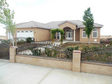 5588 Willow Ave, Rosamond, CA 93560 - photo 3