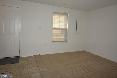 44 Private Ct, Bunker Hill, WV 25413 - photo 6