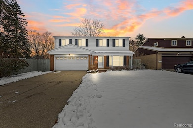 22948 & 22960 Leewin St, Detroit, MI 48219 - photo 2