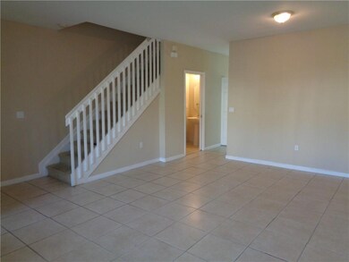 LIVING/DINING RM