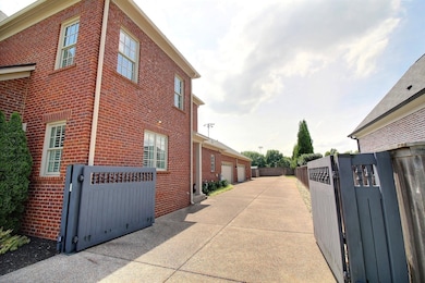 3181 Chapel Woods Cove, Germantown, TN 38139 - photo 2