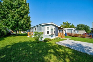 9 Malcolm St, Swanton, VT 05488 - photo 2