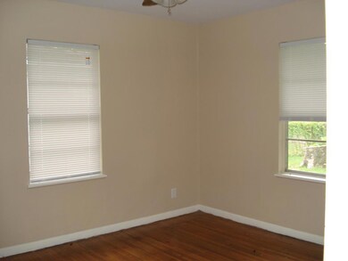 1308 Andrea Dr, Bay City, TX 77414 - photo 4