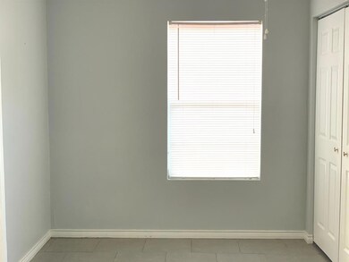 265 Spring Valley Cir, Azle, TX 76020 - photo 5