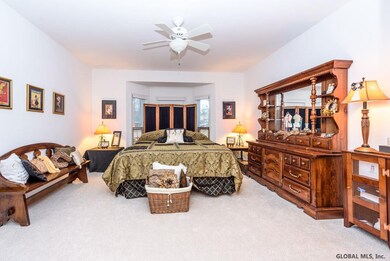 21 Fife Dr, Slingerlands, NY 12159 - photo 5