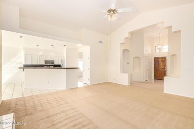 6871 W Tombstone Way, Tucson, AZ 85743 - photo 4