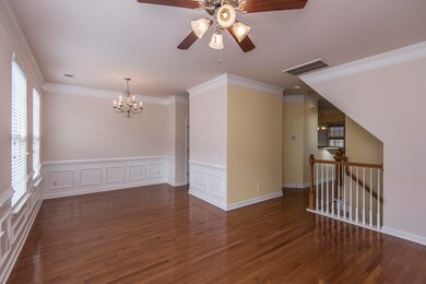 Living Room / Dining Room