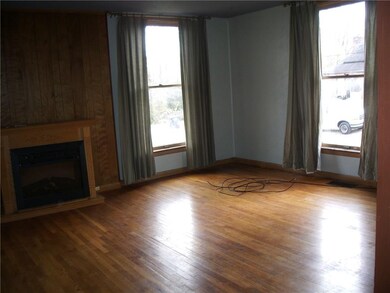 126 Court St, Anderson, IN 46012 - photo 3