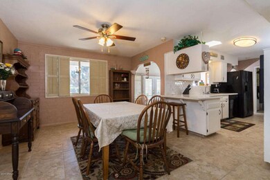 9923-W-Edward-Dr-MLS--12