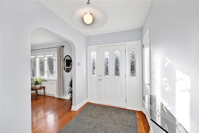 125 Bertha Place, Staten Island, NY 10301 - photo 4