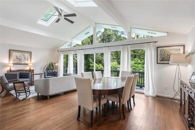 Dining/living