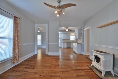 216 N Main St, Johnstown, OH 43031 - photo 6