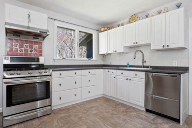 20 Linden Cir, Georgetown, MA 01833 - photo 3