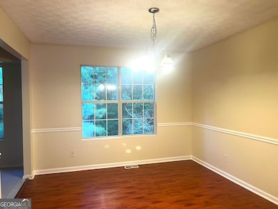 1309 Sandybrook Ct, Lithonia, GA 30058 - photo 7