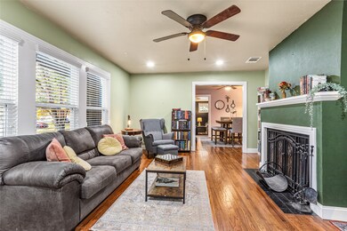 145 Parkwood Ave, Arlington, TX 76013 - photo 5