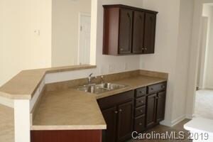 327 Berg Cir, Fort Mill, SC 29715 - photo 3