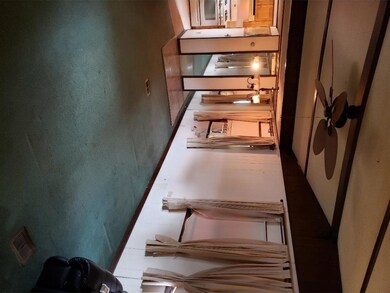 341 Park Rd, Washington Township, NJ 08080 - photo 4