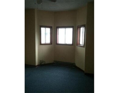 365 Mcgrath Hwy, Somerville, MA 02143 - photo 4