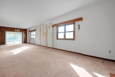 11802 Main St, Adelphi, OH 43101 - photo 7