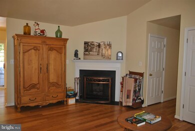 26103 Hetfield Dr, Unionville, VA 22567 - photo 7