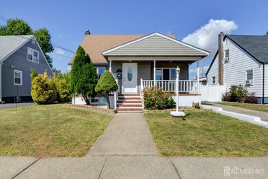 31 Linden St, Carteret, NJ 07008 - photo 2