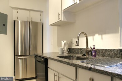1831 California St NW unit 9, Washington, DC 20009 - photo 7