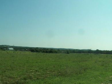 0 Armory Rd unit 3 74449, Fredericksburg, TX 78624 - photo 3