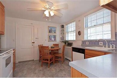 34 Foster Rd unit 2, Belmont, MA 02478 - photo 6