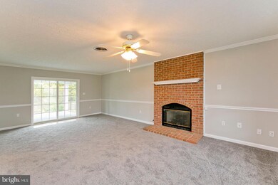 105 Driftwood Dr, Stephens City, VA 22655 - photo 4